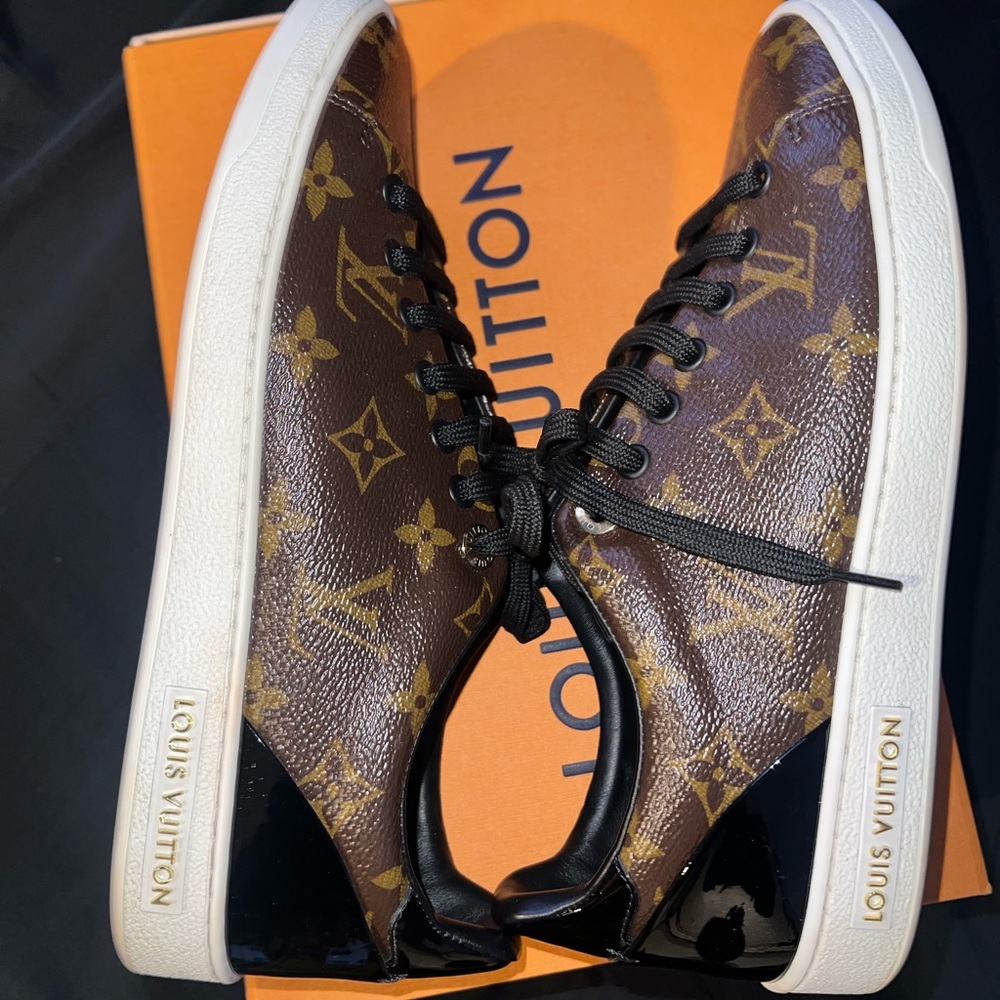 Women’s Louis Vuitton sneakers (receipt in pics) - Picture 4 of 7